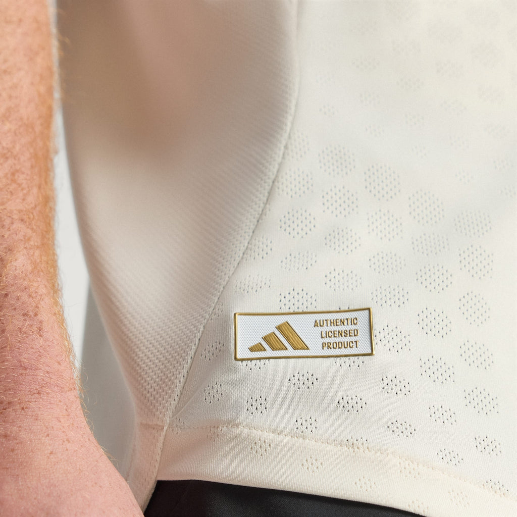 adidas Men's Liverpool Authentic Alexander Isak Away Jersey w/ Champions League Patches 25/26 (Wonder White)