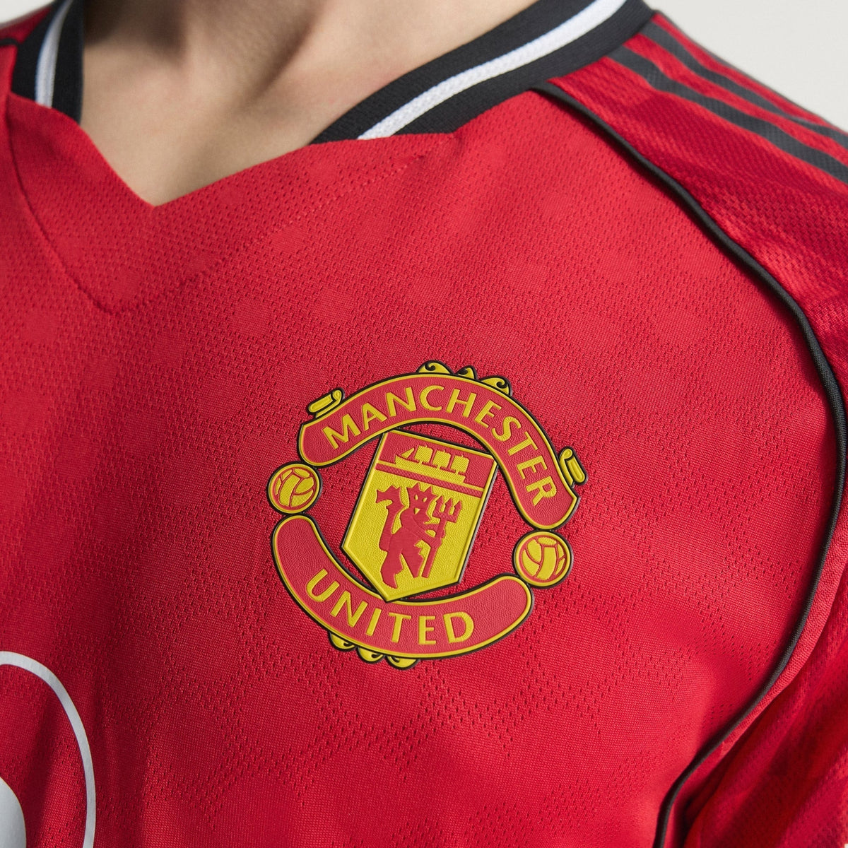 adidas Mainoo Men's Manchester United Authentic Home Jersey 25/26 w/ NRFR + EPL Patch (Red)